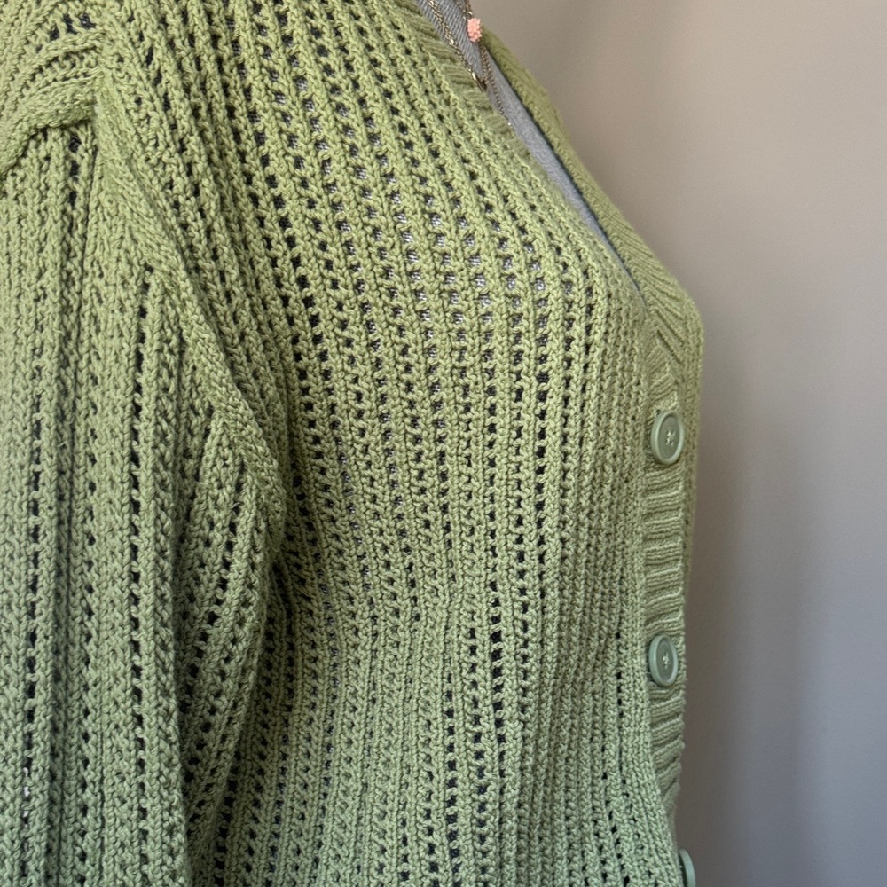 American Eagle Outfitters Green Knit Women's Sweater - Picture 9 of 11